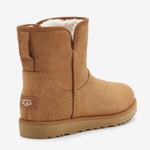 UGG Cory II Bootie